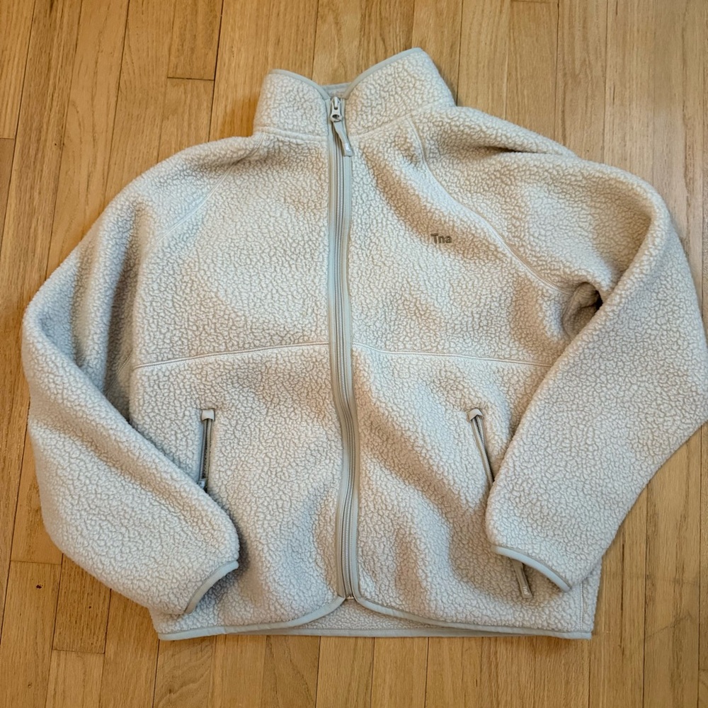 Aritzia TNA Fleece
